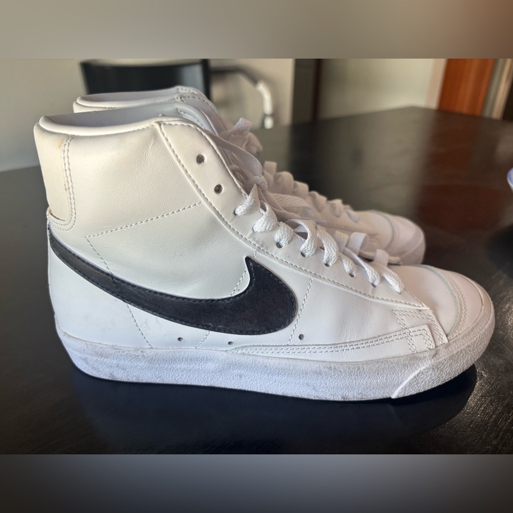 Nike Blazers size 7